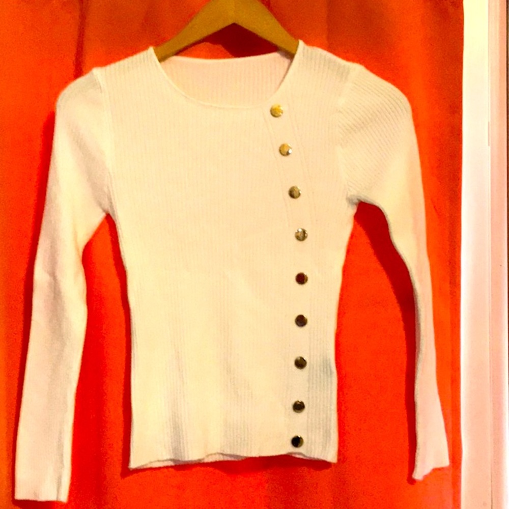 White sweater top with gold buttons size small